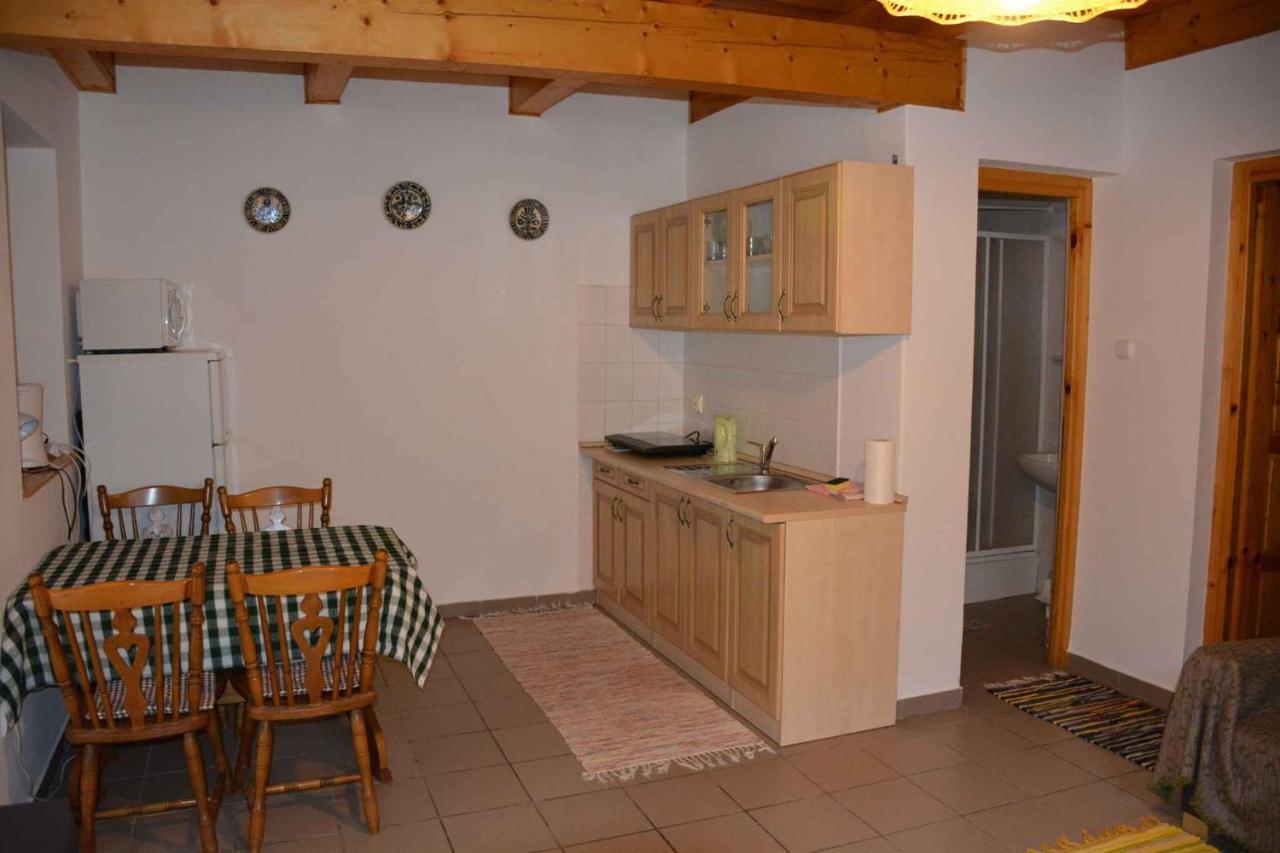 Apartment Balatonbereny 8 Luaran gambar